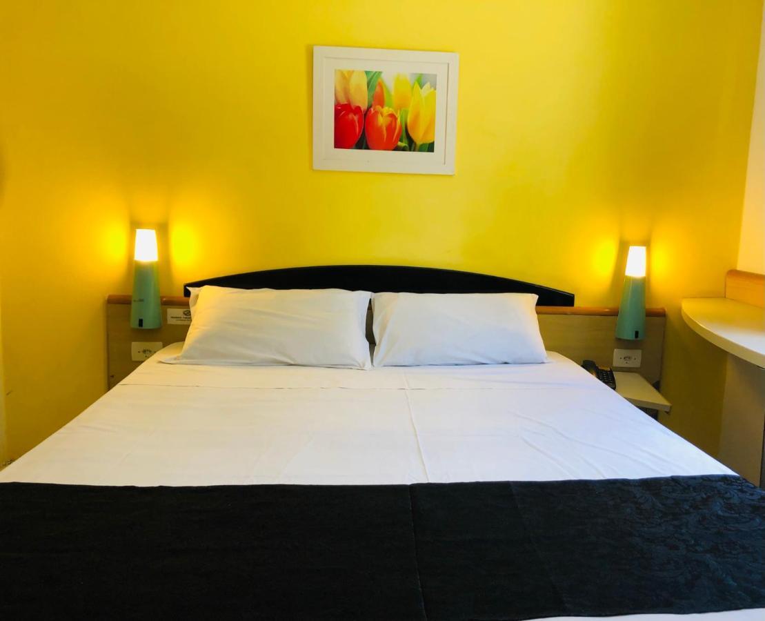 Hotel Blumenau Centro Curitiba Luaran gambar