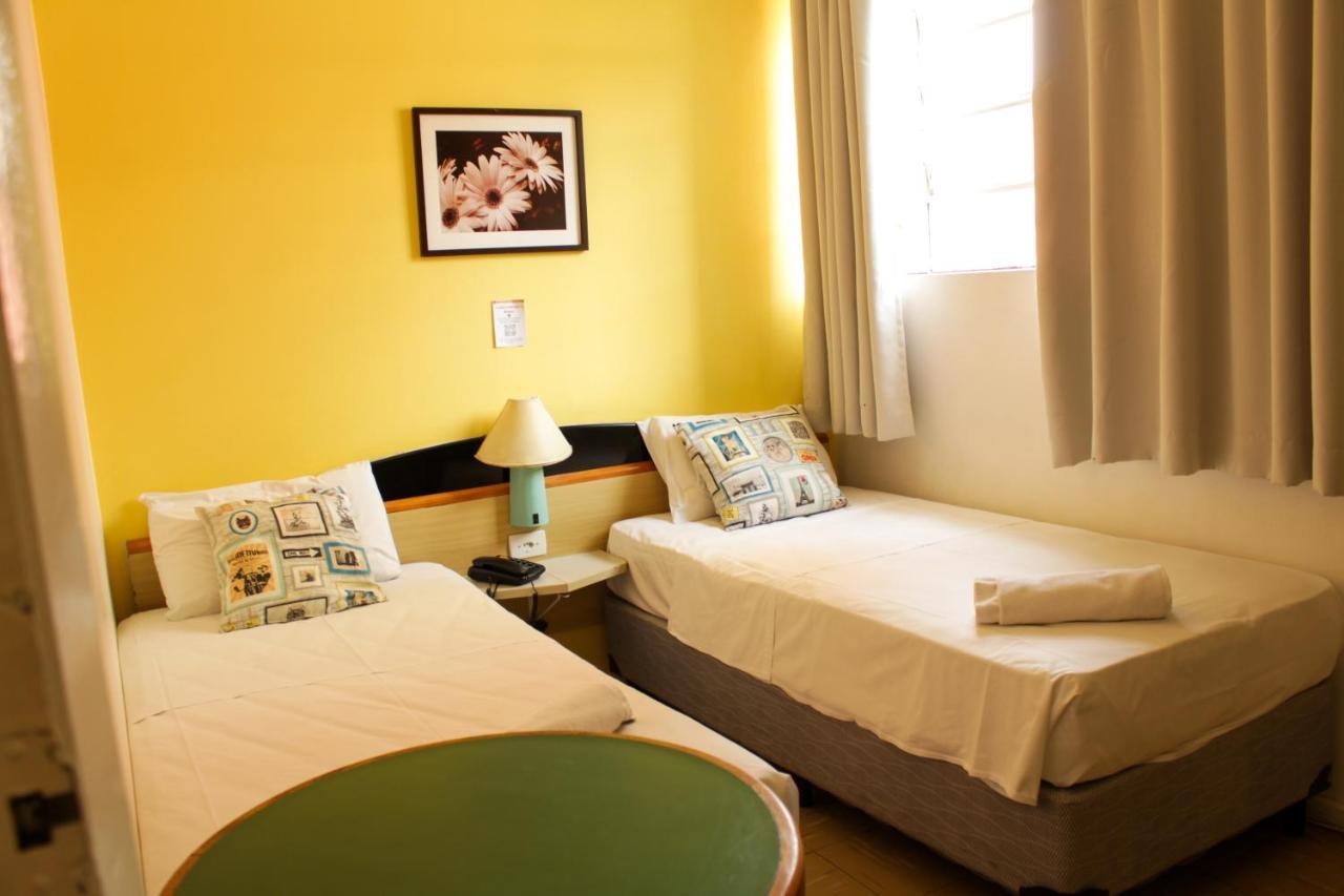 Hotel Blumenau Centro Curitiba Luaran gambar