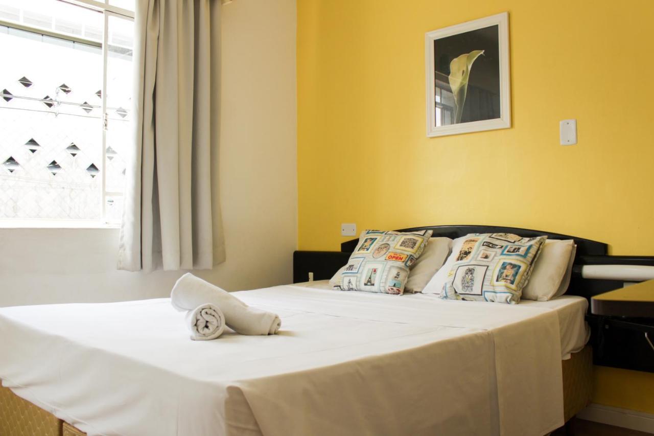Hotel Blumenau Centro Curitiba Luaran gambar