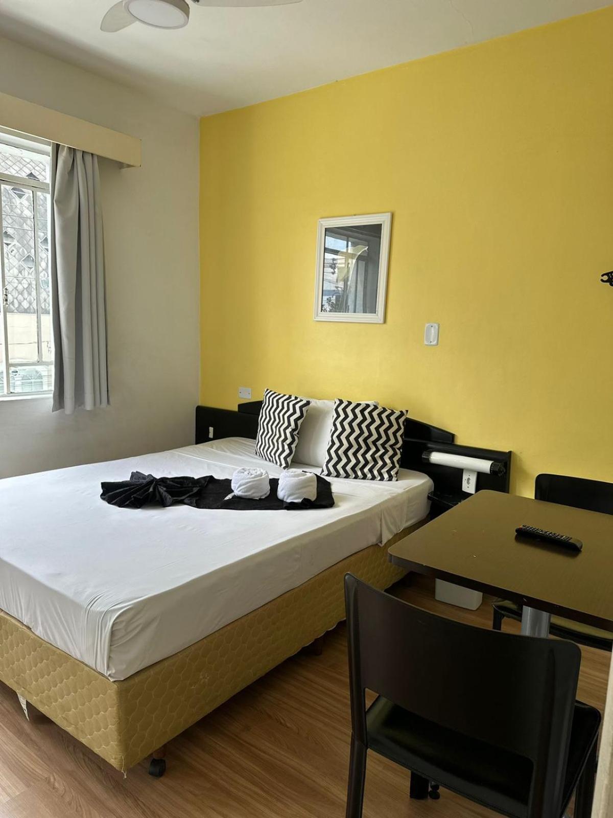 Hotel Blumenau Centro Curitiba Luaran gambar