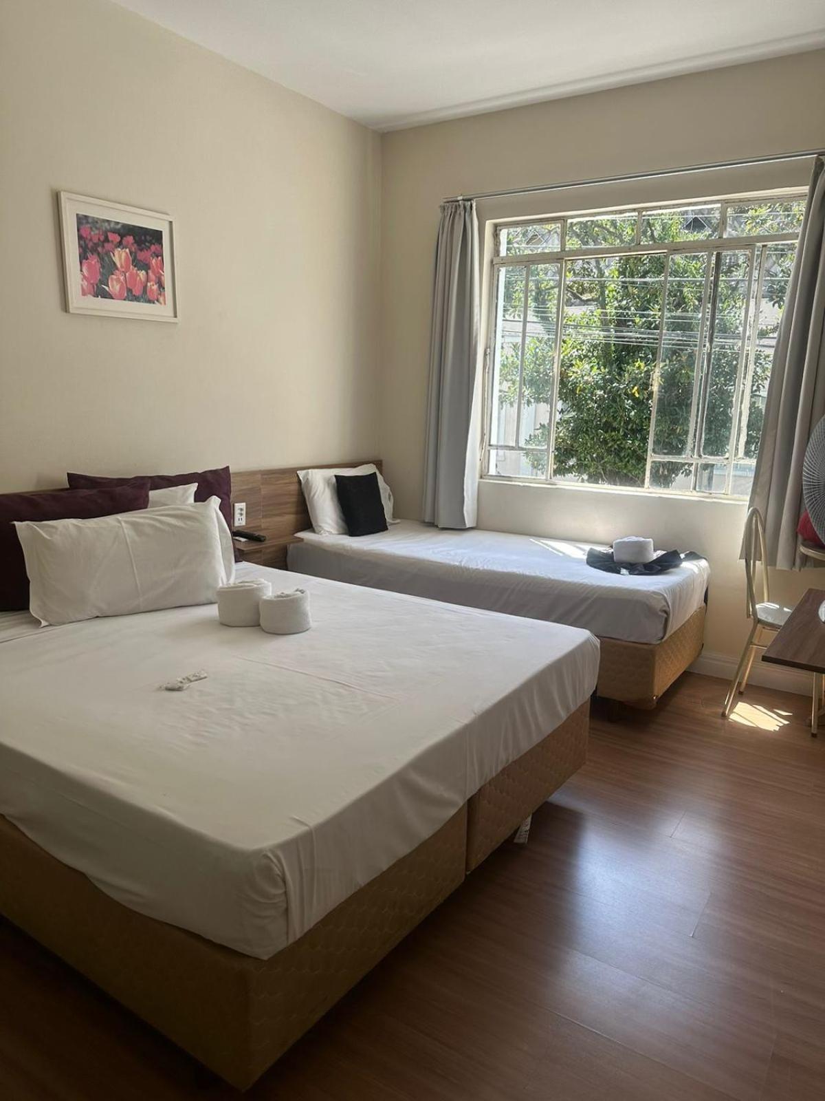 Hotel Blumenau Centro Curitiba Luaran gambar