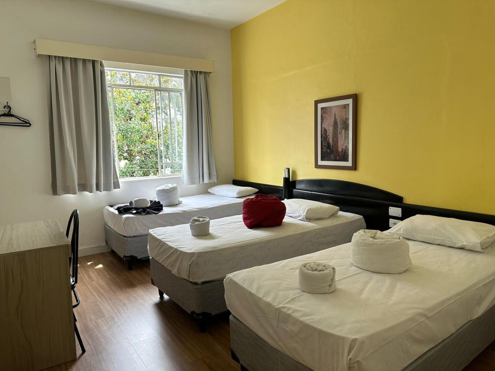 Hotel Blumenau Centro Curitiba Luaran gambar