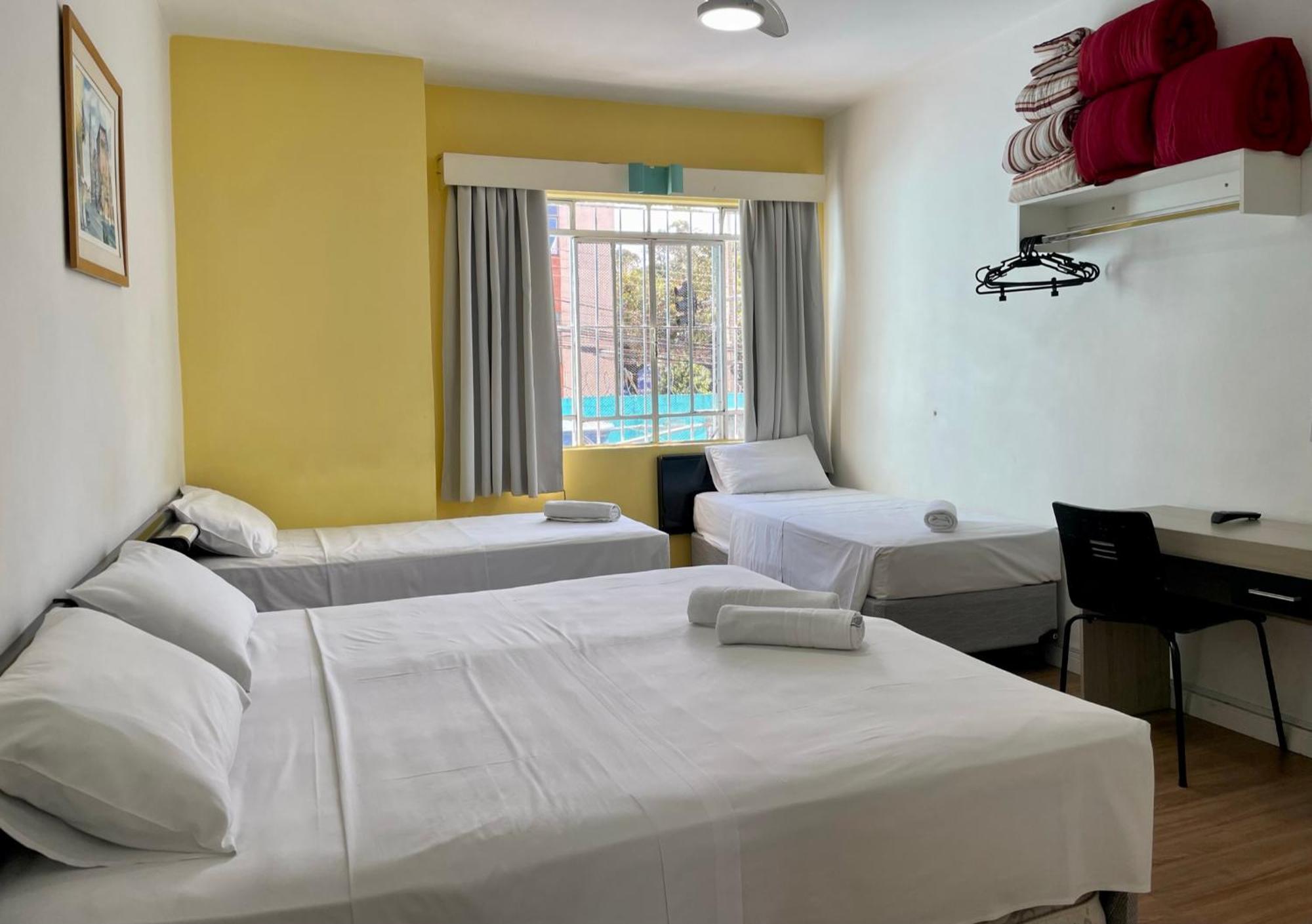 Hotel Blumenau Centro Curitiba Bilik gambar